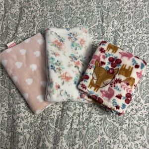Plush Kids Blanket - Pink, White & Floral Set